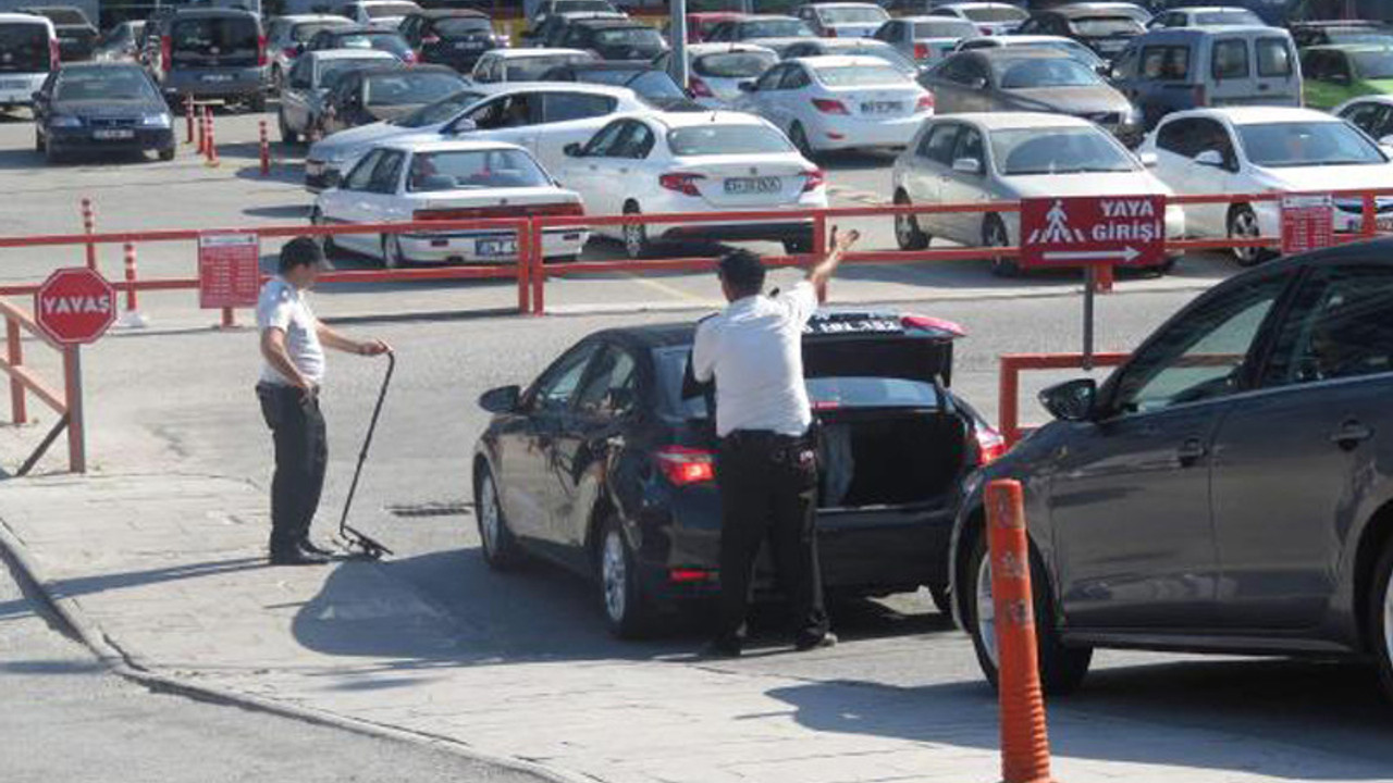 Anadolu Adliyesi'nde bomba alarmı