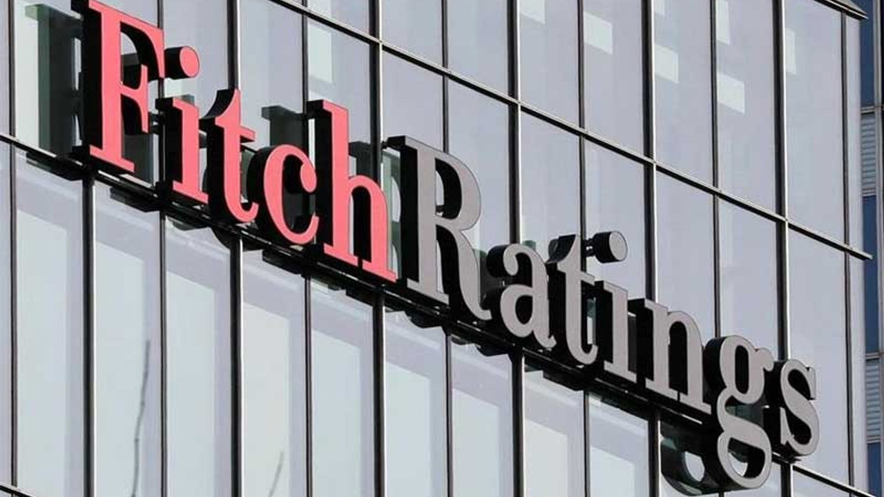 Fitch'ten uyarı: Bankalar döviz likiditesinde Merkez Bankası'na bağımlı hale geldi