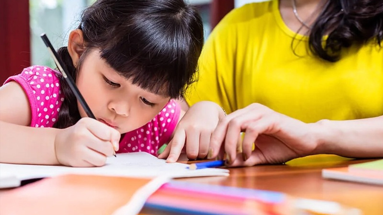 Araştıma: Klavye yerine elle yazmak beyni aktifleştiriyor