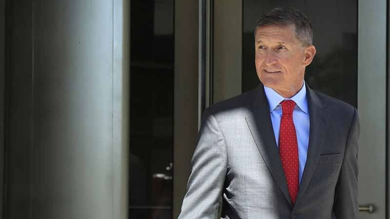 Donald Trump Michael Flynn'i affetti