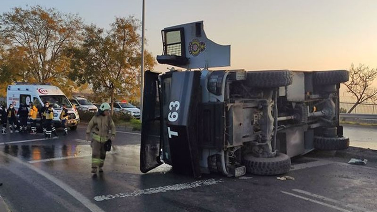 İstanbul'da TOMA devrildi