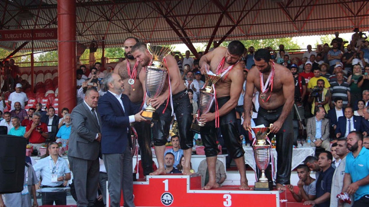 Kırkpınar’da başpehlivan Balaban