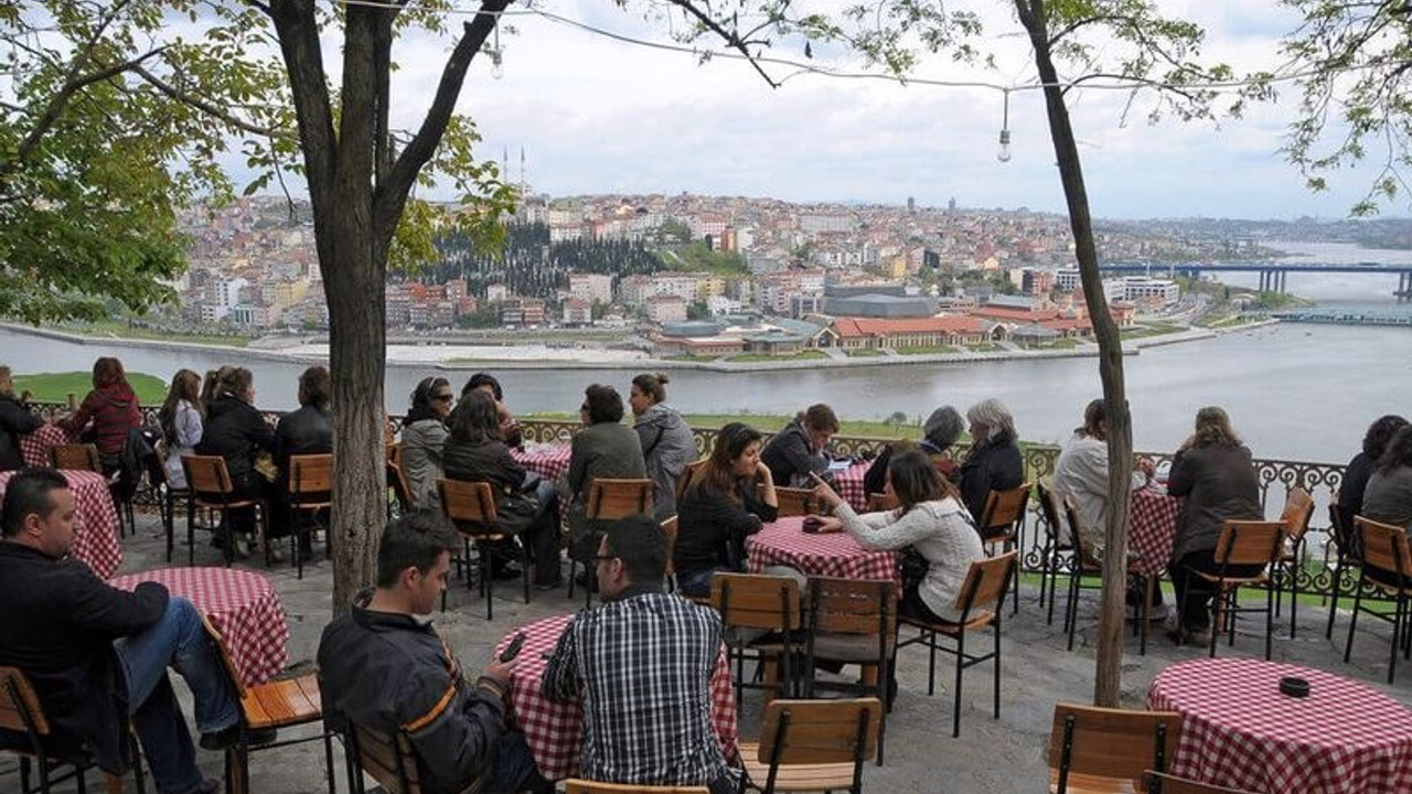 İBB’ye ait mülklerin kirasını AKP’li belediye toplamış