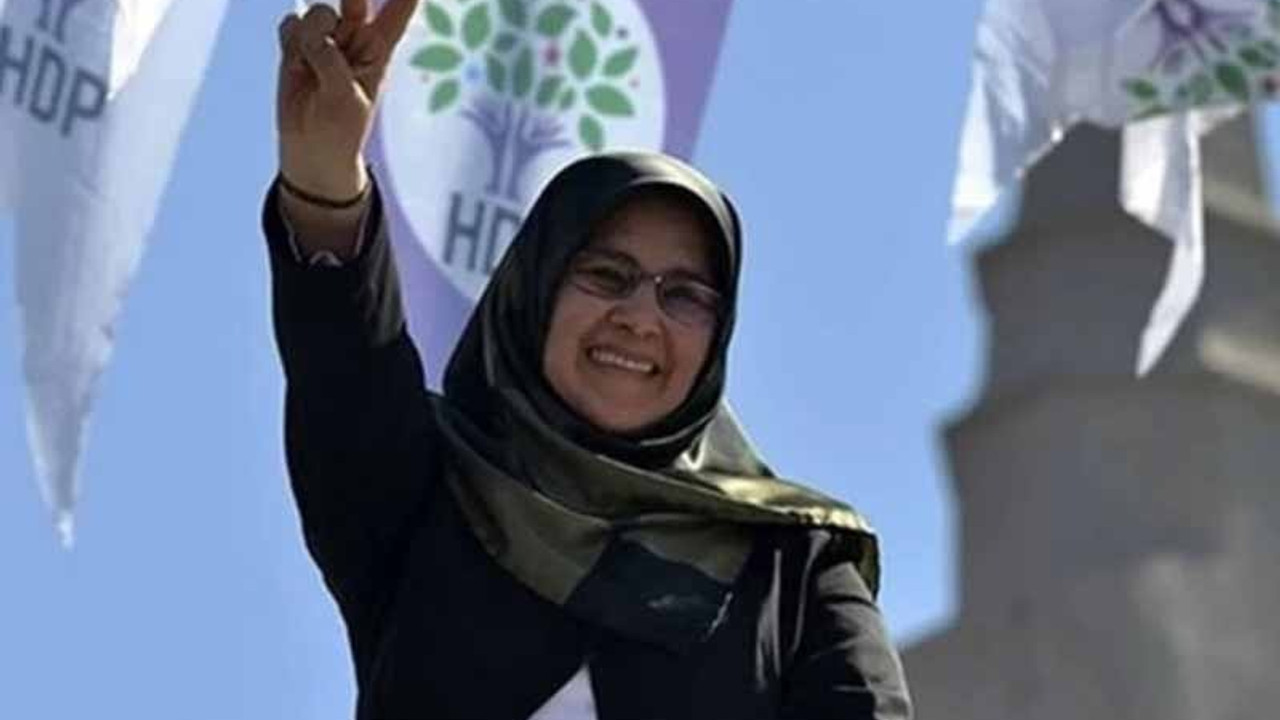 HDP'li Hüda Kaya, kendisine yönelik hakaretleri 'bulamayan' emniyet hakkında suç duyurusunda bulundu