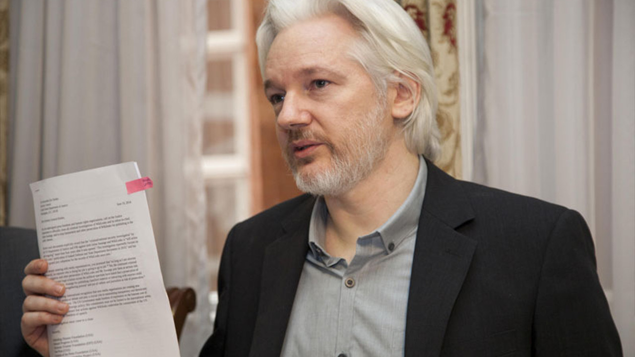 İngiliz mahkemesi ABD'nin Assange'ı iade talebini reddetti