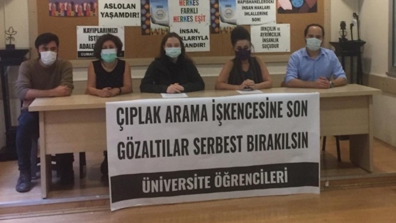 Üniversiteli öğrenciler çıplak arama işkencesini protesto etti: Gözaltılar serbest bırakılsın