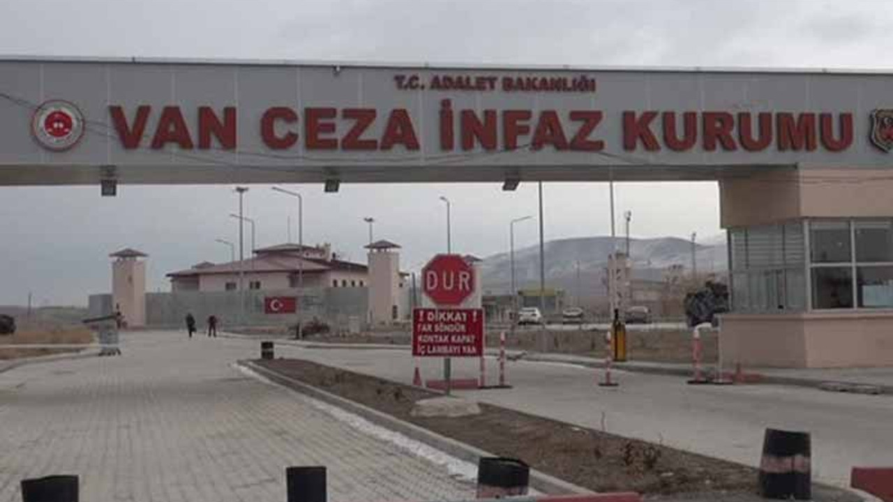 Cezaevinde Evrensel Gazetesi'ne fiili yasak