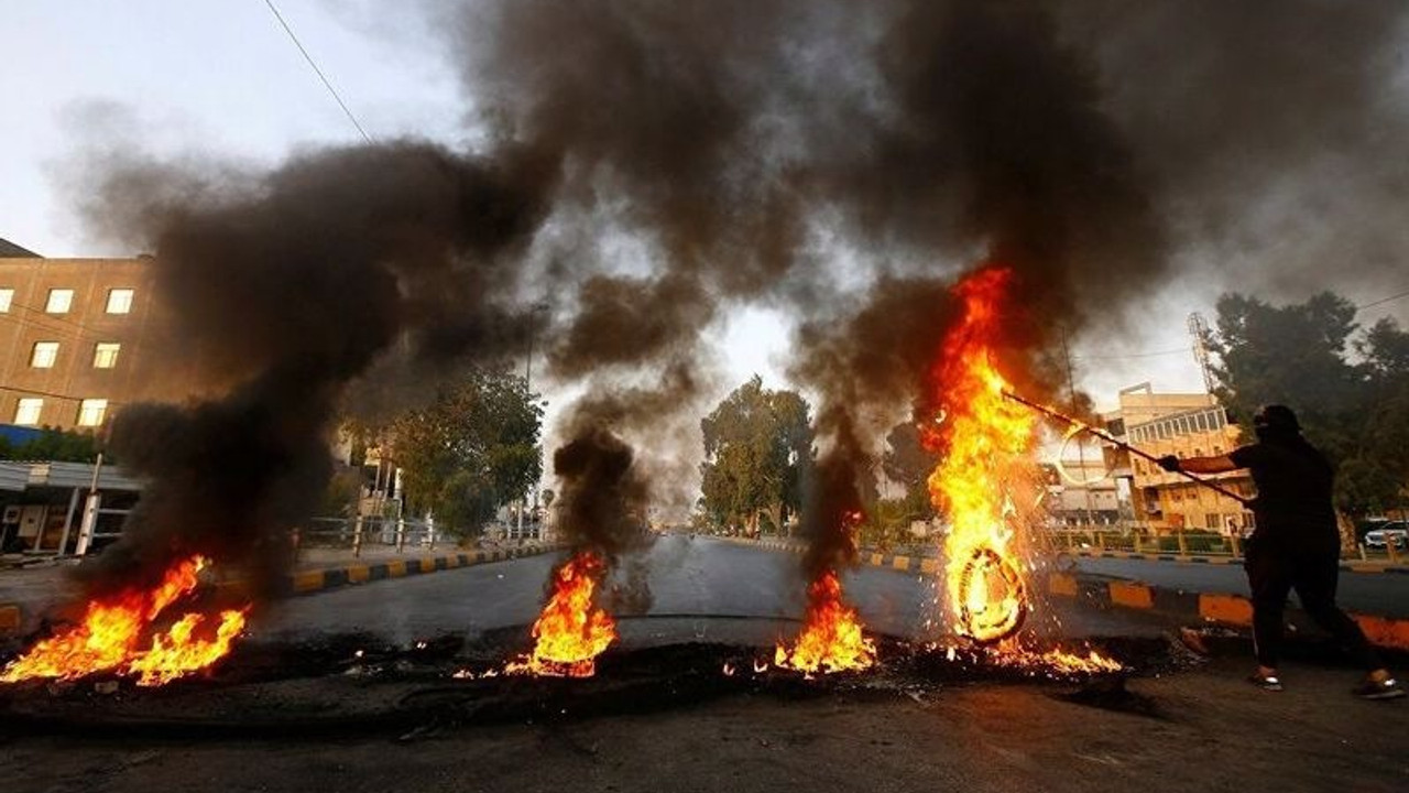 Irak'taki gösterilerde iki günde 2 suikast, 43 yaralı, 30 gözaltı