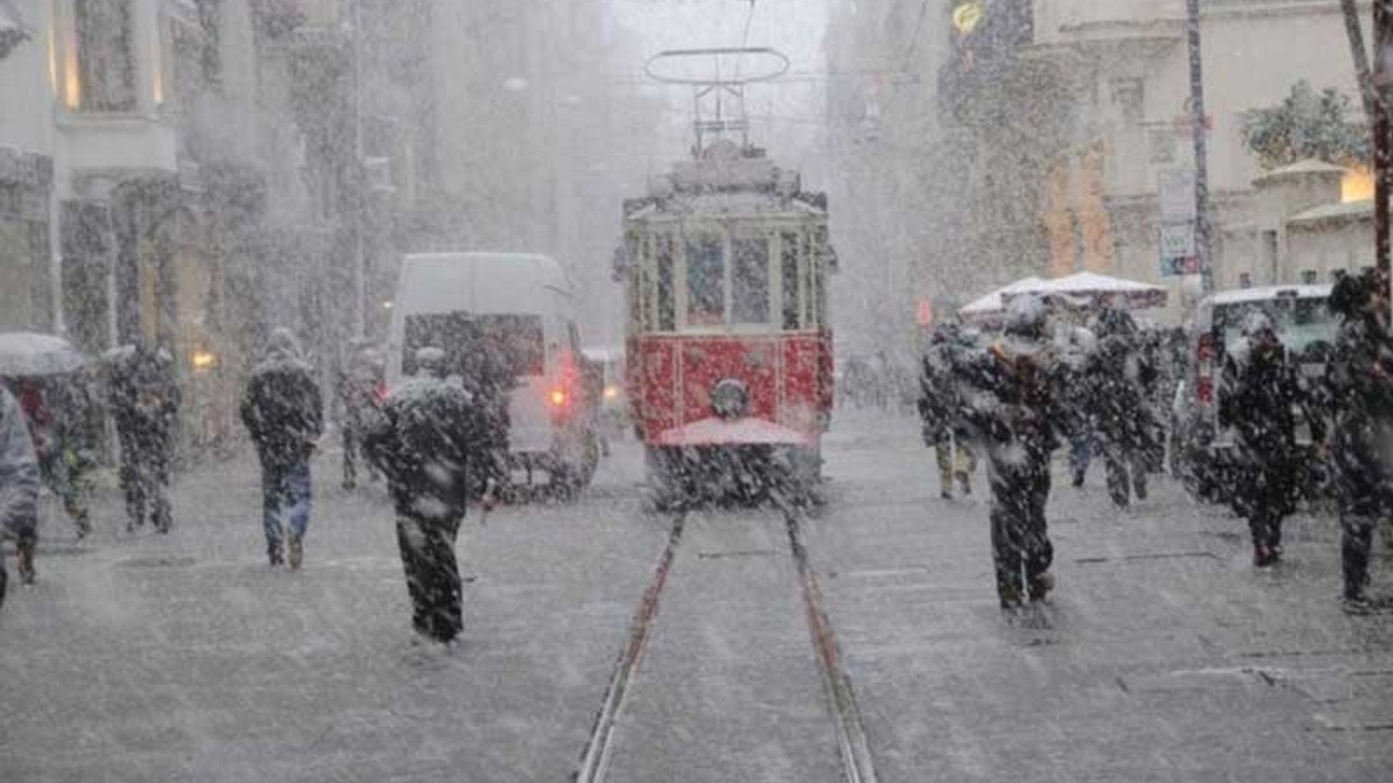 Meteoroloji, İstanbul'da kar için tarih verdi