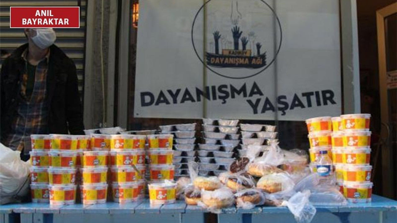 Kadıköy Dayanışma Ağı: Sokakta yaşayan insanlara sıcak yemek dağıtmaya devam edeceğiz