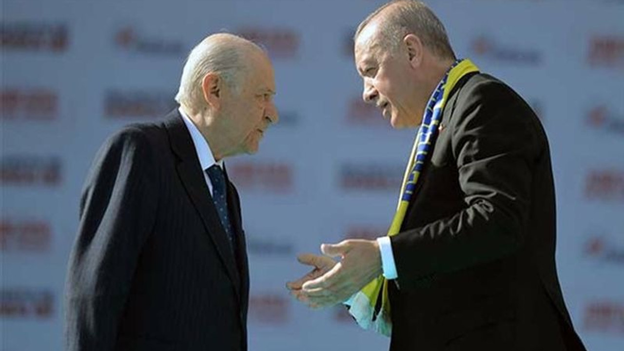 'Bahçeli seçim sistemi arıyor'