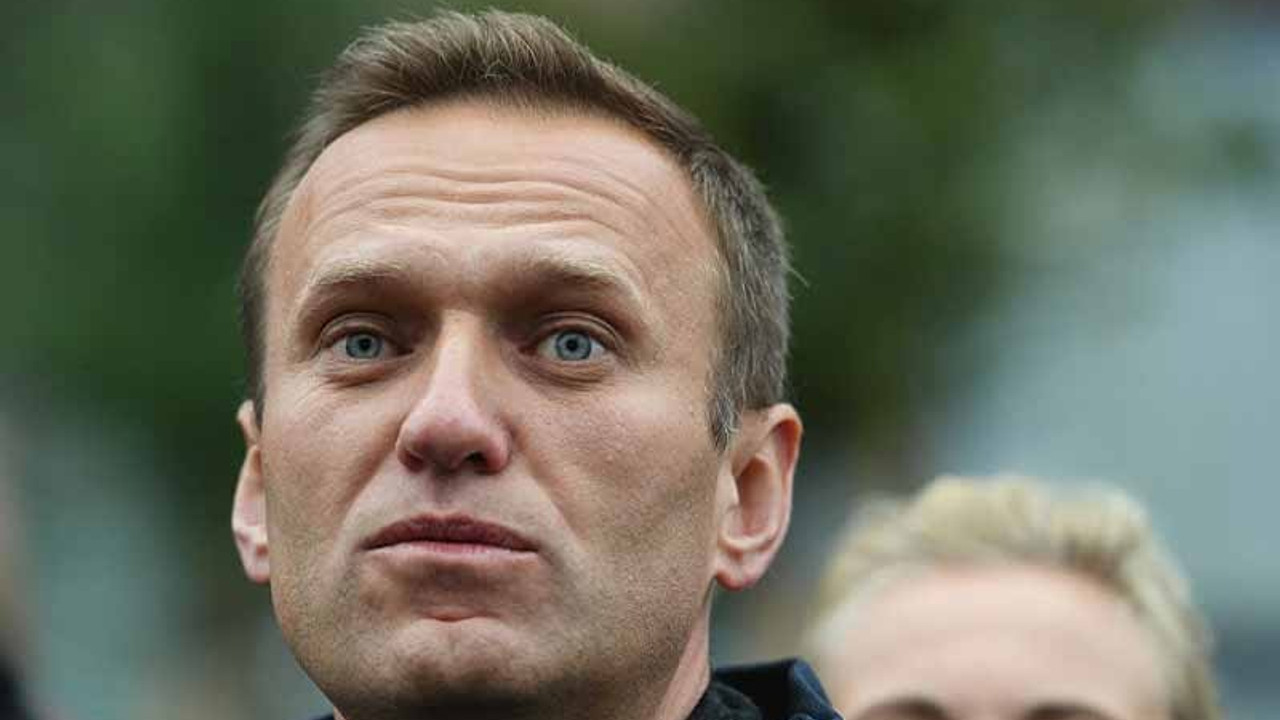 Moskova'ya dönen Rusyalı muhalif lider Aleksey Navalny gözaltına alındı