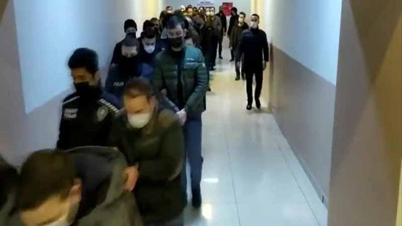 Rüşvet operasyonu: Aralarında Küçükçekmece Tapu Müdürü'nün de bulunduğu 25 kişi tutuklandı