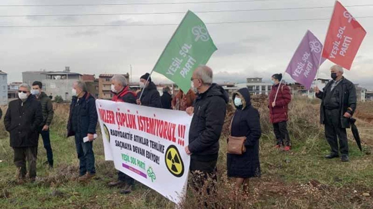 'Atıklar İzmirlilerin yaşamını tehdit ediyor'