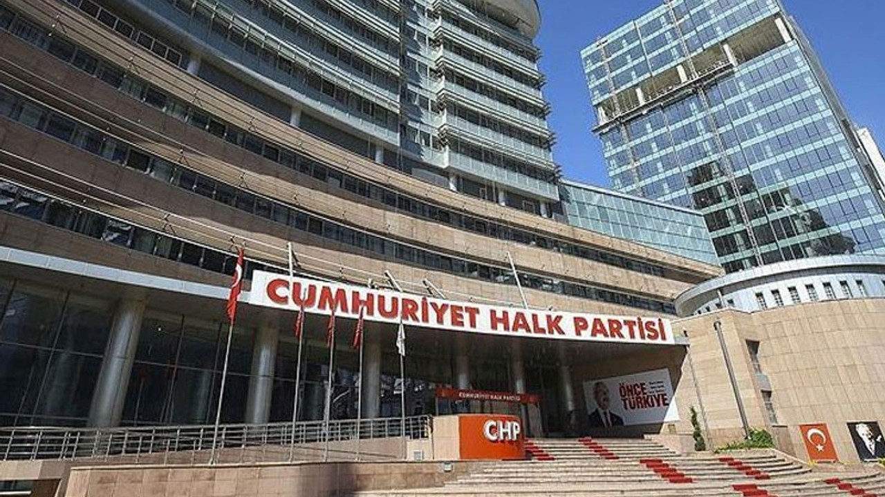 'CHP'de istifa krizi cumaya ertelendi'