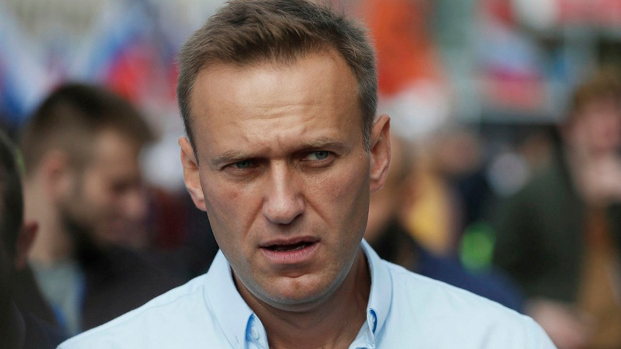 Navalny 3 yıl hapiste kalabilir