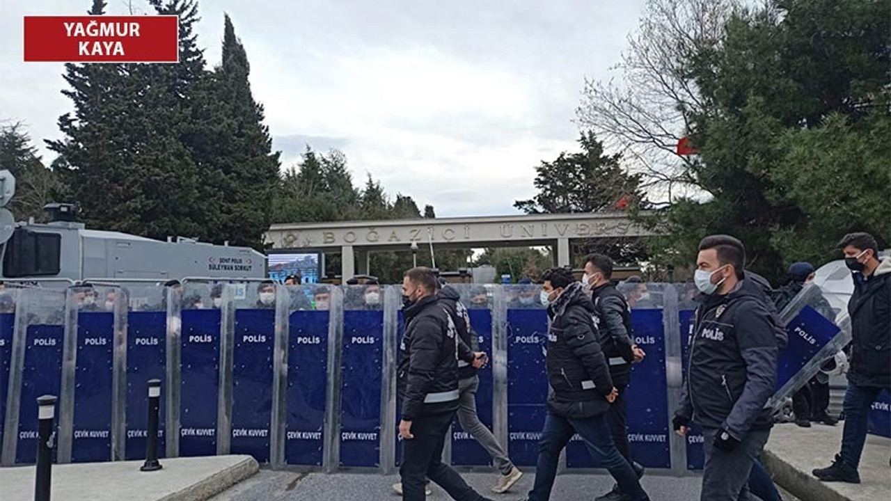 Boğaziçi Üniversitesi'nde 159 öğrenci gözaltına alındı