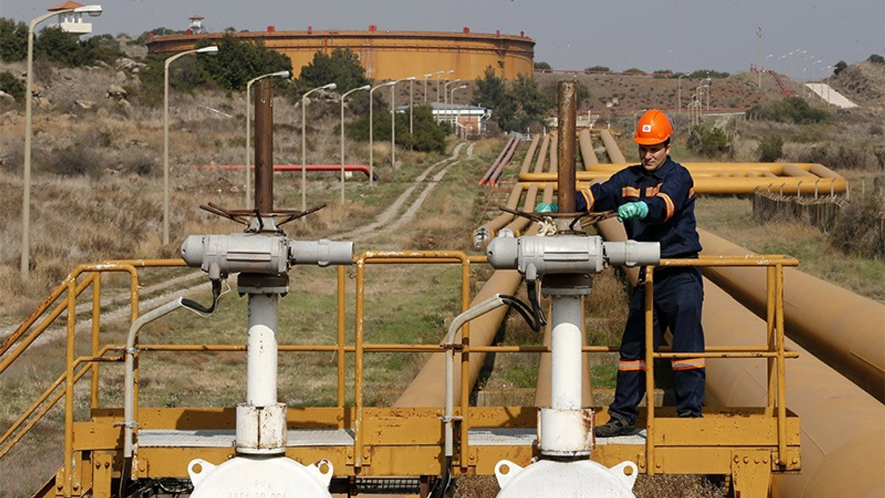 Petrol ve doğalgaz yatırımları atıl kalacak, boru hatlarından israf akacak