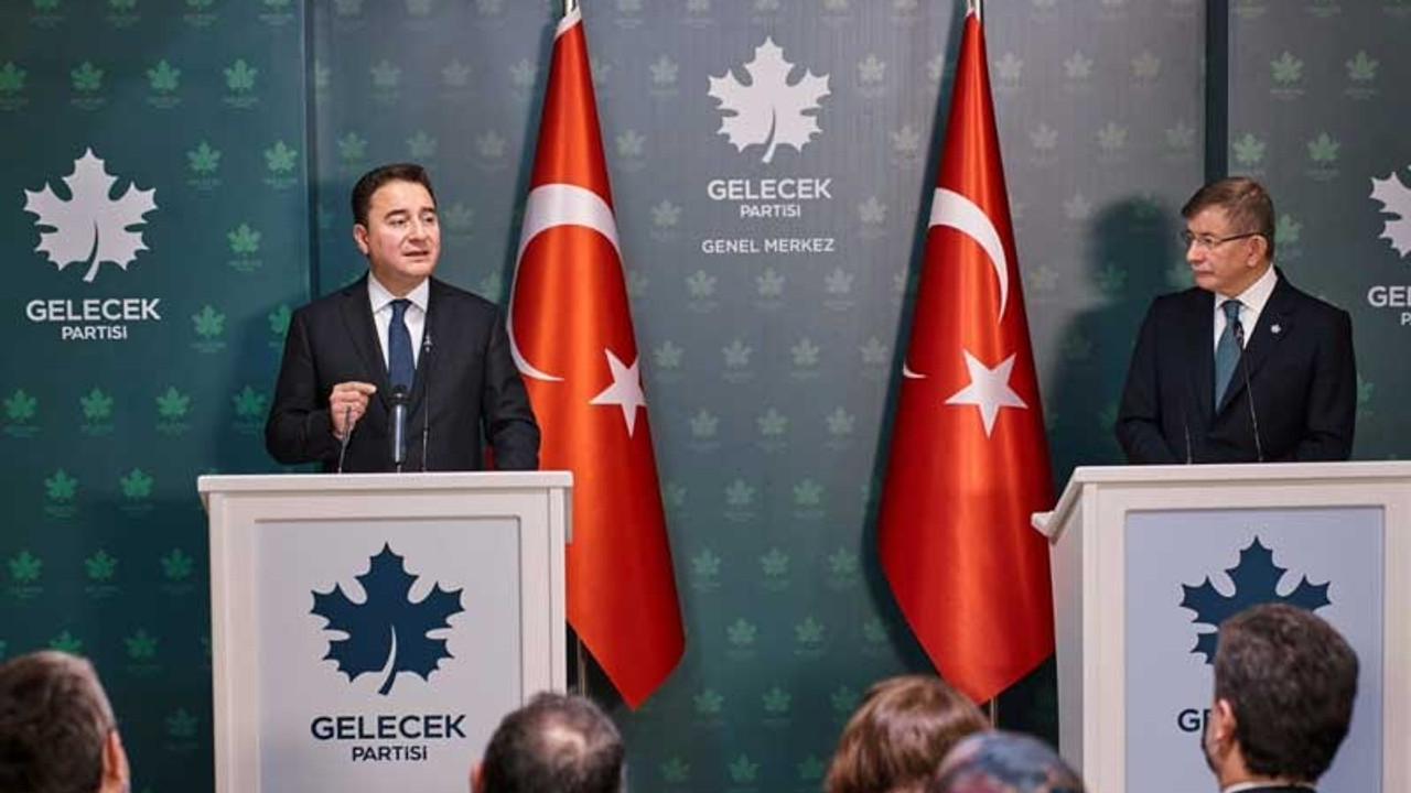 Davutoğlu, Babacan'ı ziyaret etti: Tüm bunlar erken seçim işaretidir