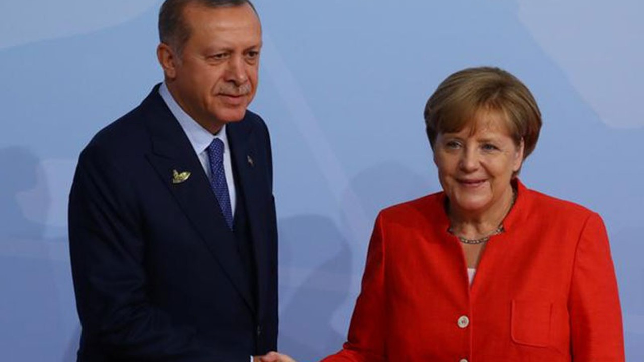 Erdoğan, Merkel ile görüştü