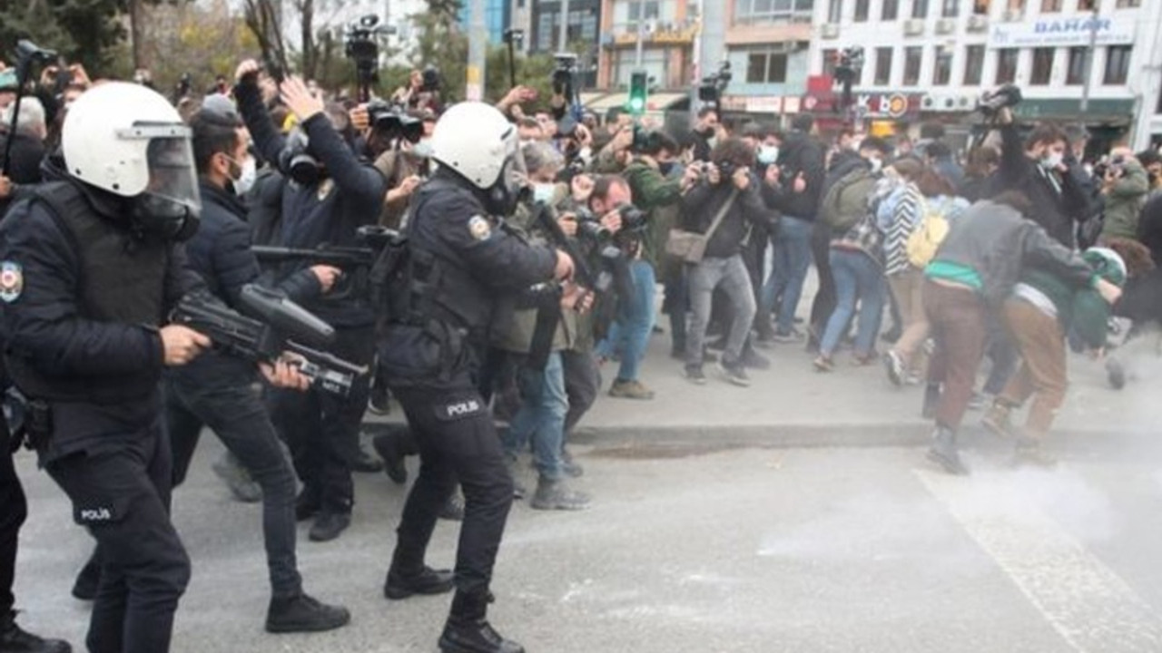 Boğaziçi Avukat Koordinasyonu: Öğrenci aileleri polis tarafından aranarak, tehditkâr konuşmalar yapıldı