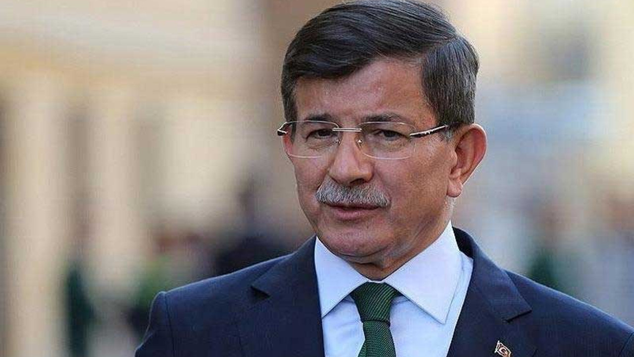 Davutoğlu: Erdoğan ve Bahçeli özür dilemek zorunda kalacak