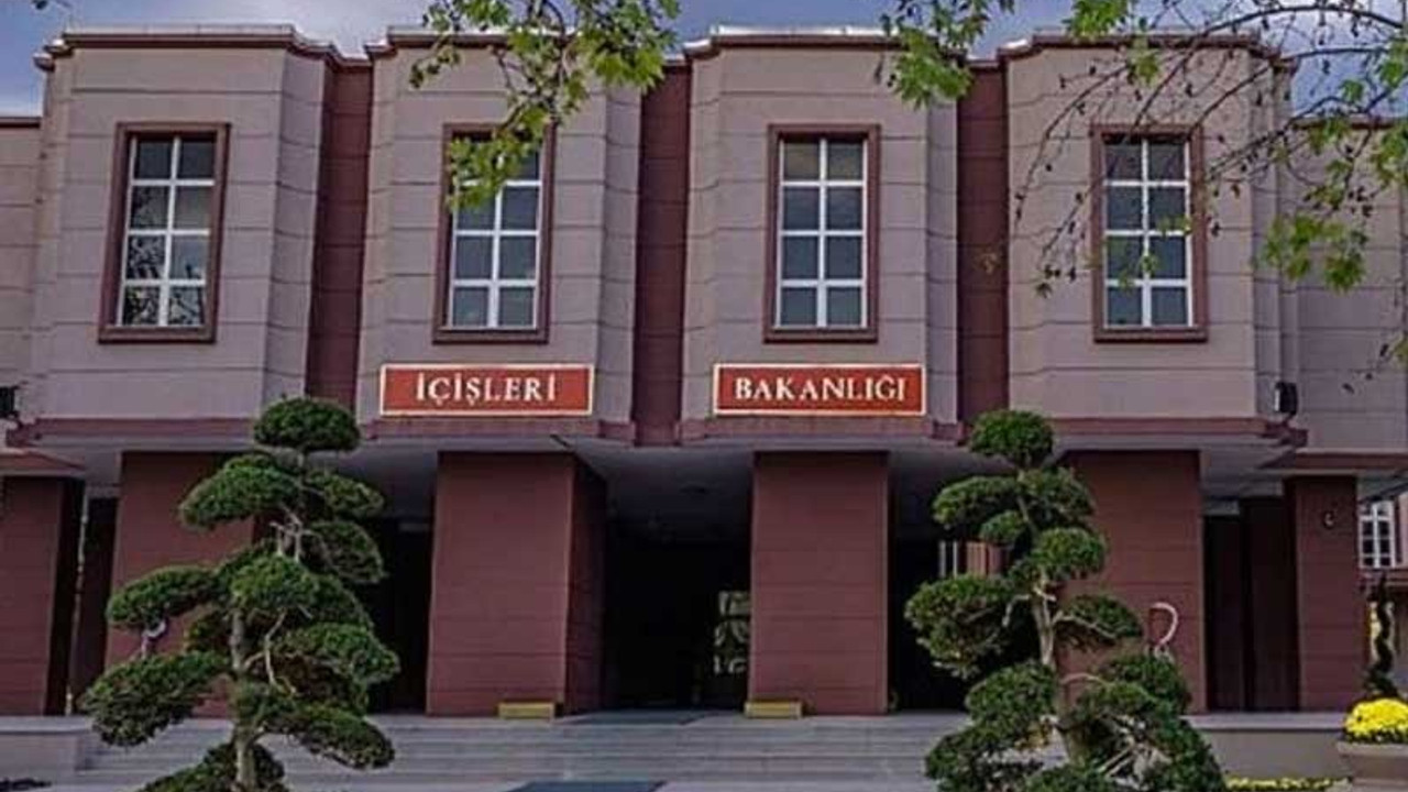 İçişleri Bakanlığı'ndan 81 ile 'çalışma saatleri' genelgesi