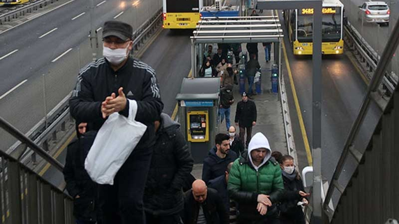 İstanbul'da 65 yaş üstü ve 20 yaş altının toplu taşıma kısıtlaması kaldırıldı