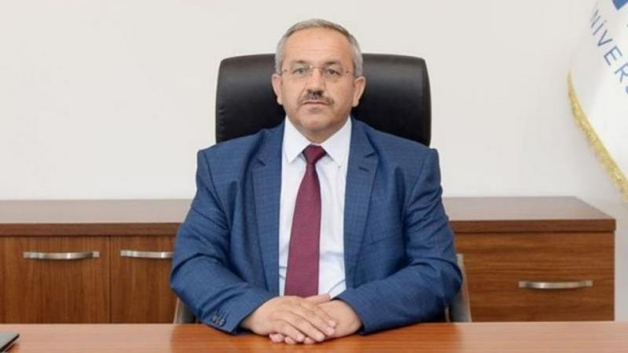 Mimarlığa ilahiyatçı dekan atanmasına Mimarlar Odası'ndan tepki