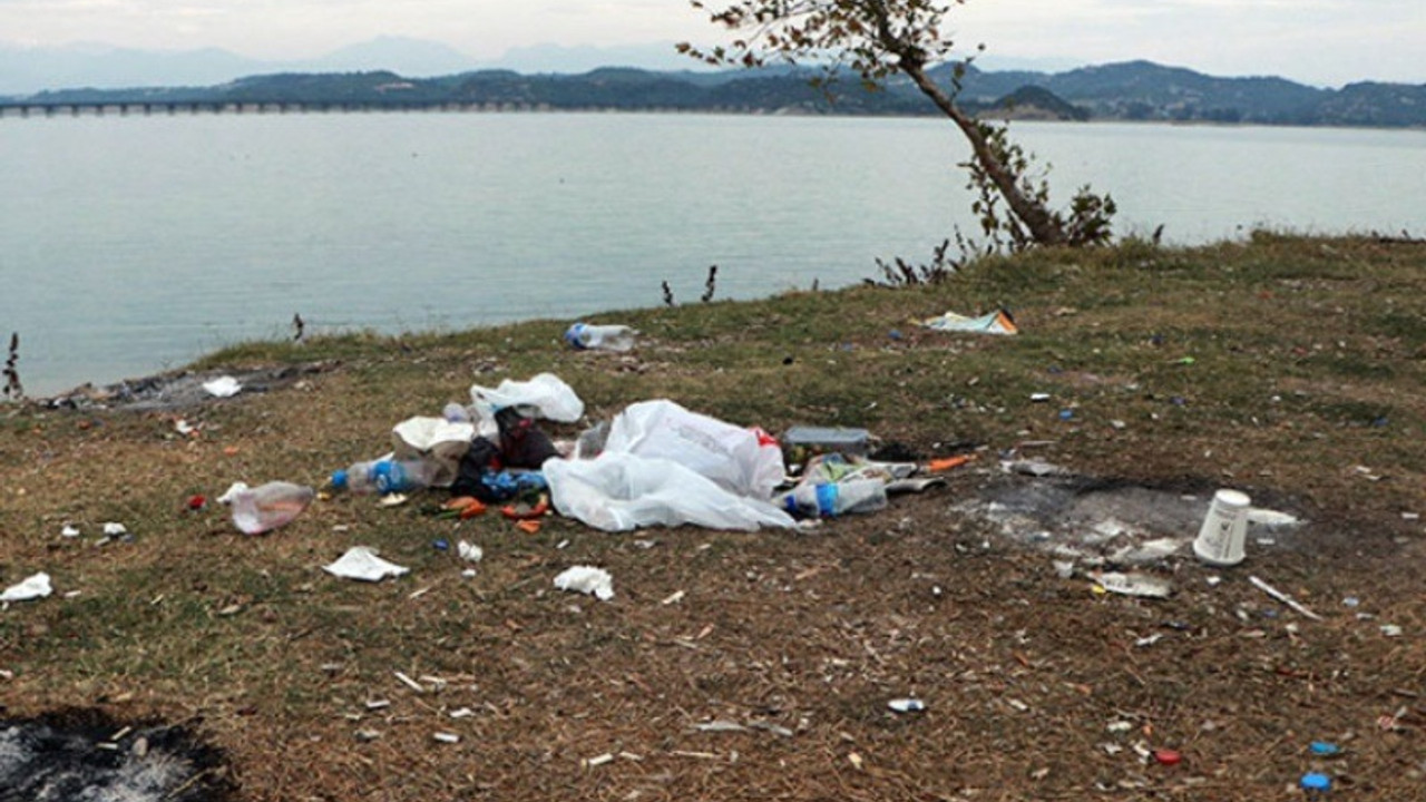 'Sularımızdaki mikroplastik kirliliği giderek artıyor, böyle giderse içme suyu da kirlenebilir'