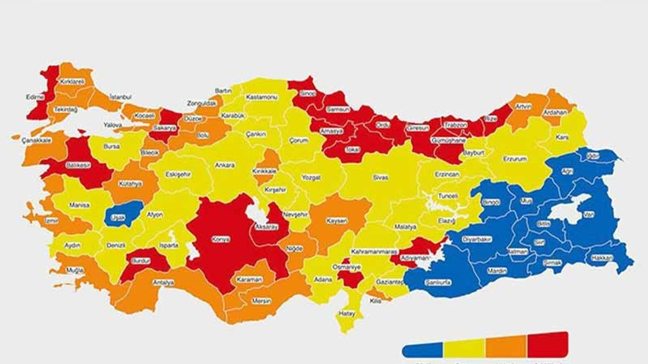 Bilim Kurulu üyesi Hasöksüz, kırmızıya dönmesi beklenen illeri söyledi