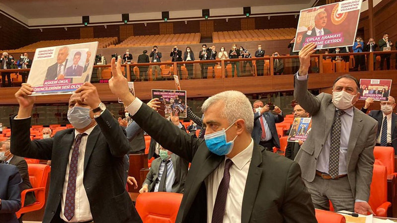 CHP ve TİP’ten oturma eyleminde olan HDP’lilere ziyaret