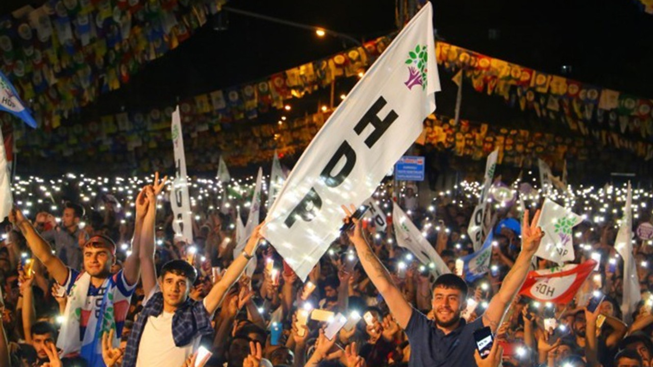 HDP'ye destek mesajları TT oldu: 26 yıldır bitiremediniz, bundan sonra da bitiremezsiniz