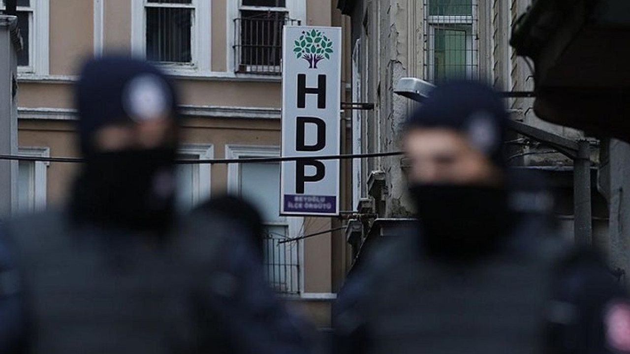 HDP'nin Beşiktaş ve Kağıthane ilçe başkanları gözaltına alındı