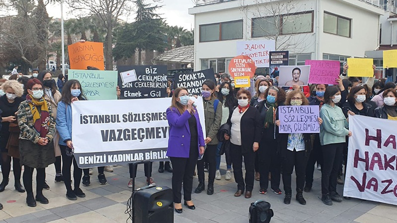 Denizli'de İstanbul Sözleşmesi'nin feshedilmesi protesto edildi