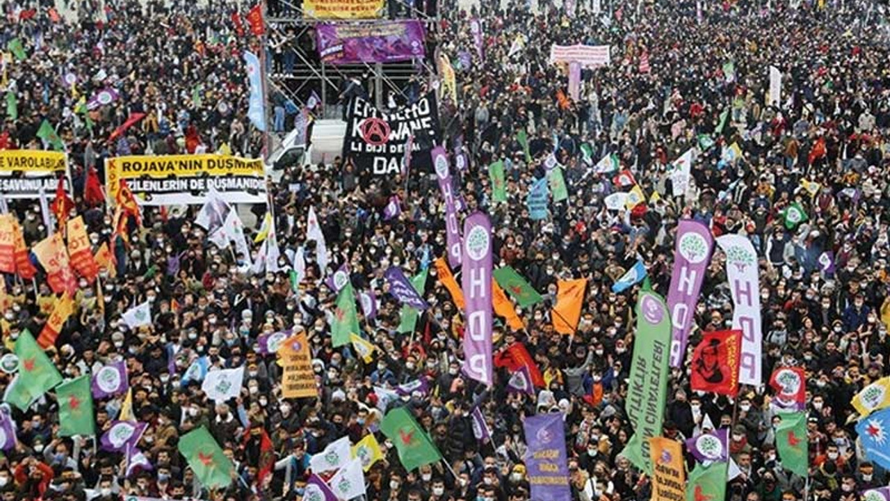 İstanbul Newroz kutlamalarında gözaltına alınan 11 kişi serbest bırakıldı