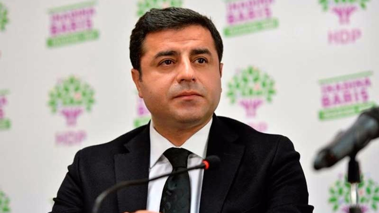 Demirtaş'a 'Cumhurbaşkanına hakaret' iddiasıyla 3 yıl 6 ay hapis cezası verildi