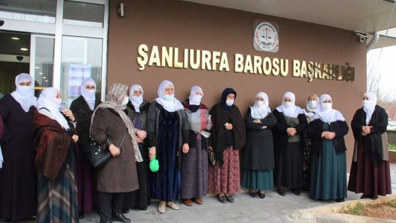 Barış Anneleri'nden Emine Şenyaşar'a destek