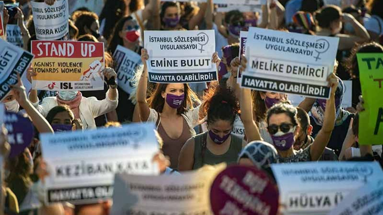 İstanbul Sözleşmesi'nden çekilme kararı Almanya'da da protesto ediliyor