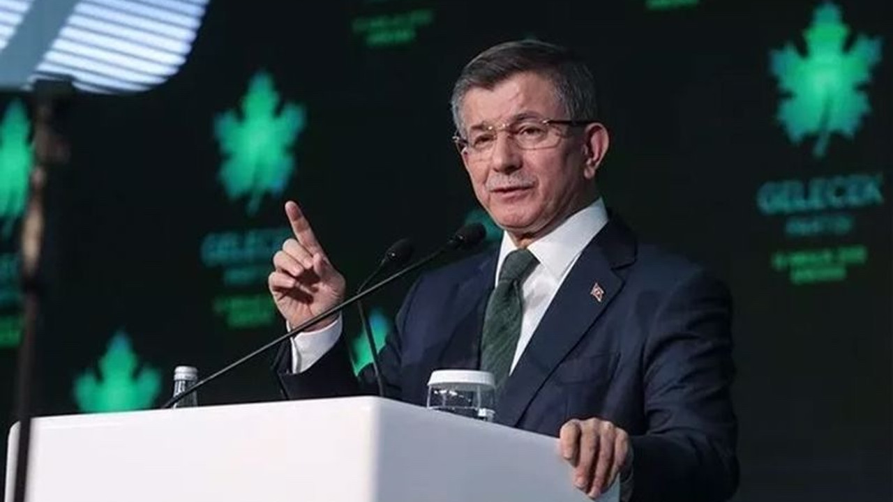 Davutoğlu: Kabine revizyonu mecburi hale gelmiştir