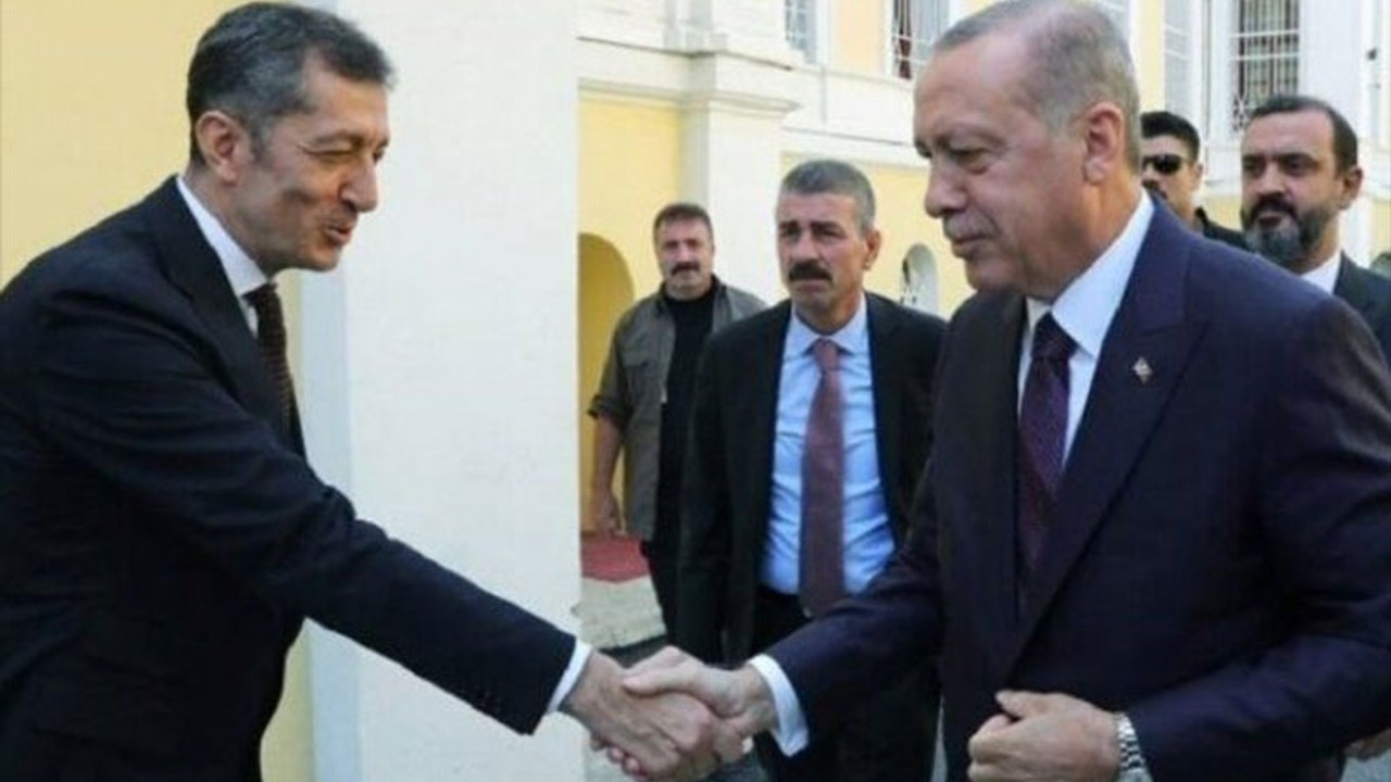 Dağıtılan tablet sayısında çelişki: Erdoğan 2 milyon, MEB 660 bin sayısını açıkladı