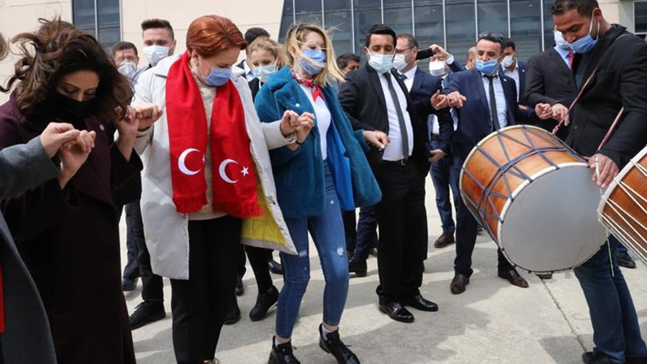 Akşener, Yüksekova’da halay çekti: Seçmen, velinimet olmaktan çıktı