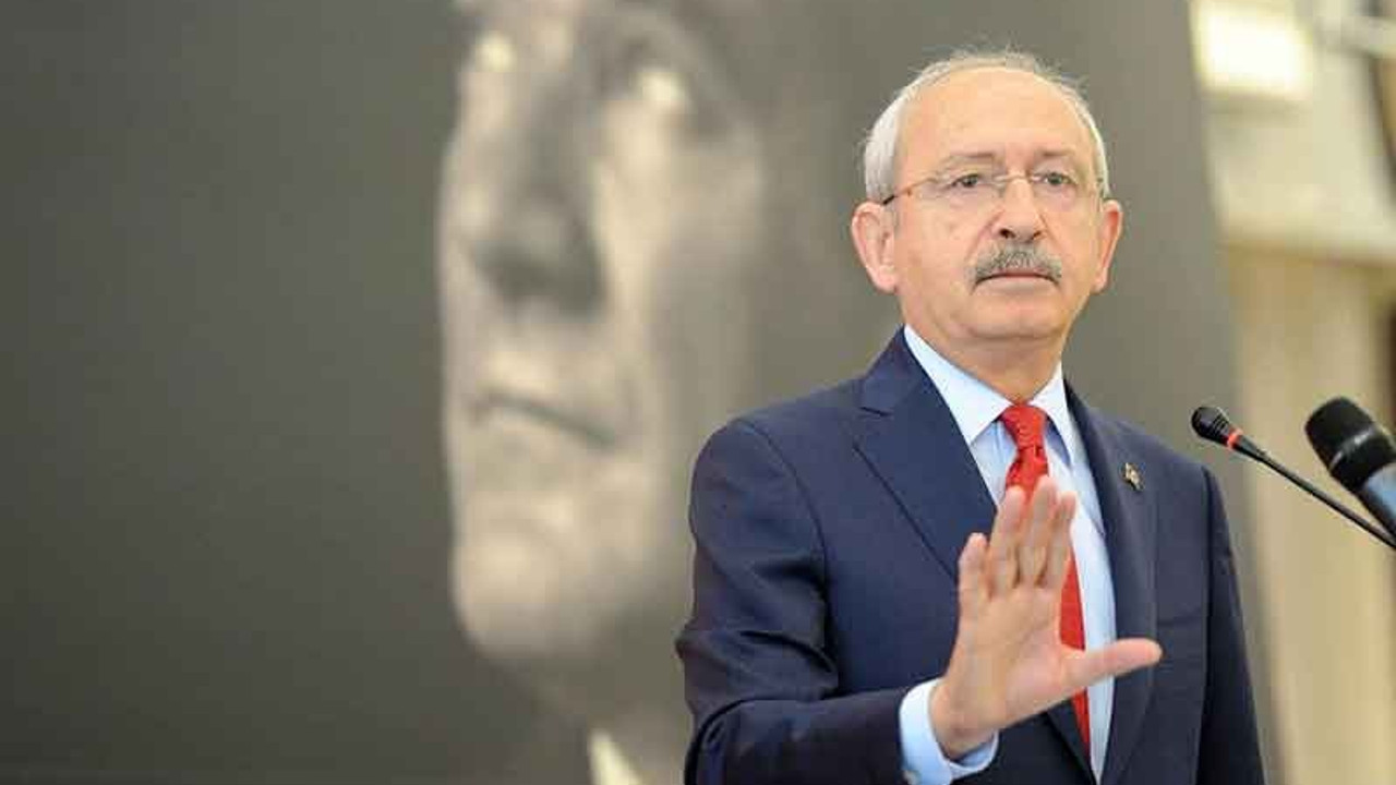 'İktidar mağduriyetler uydurabilmek için fikir beyan eden amiralleri gözaltına alıyor'