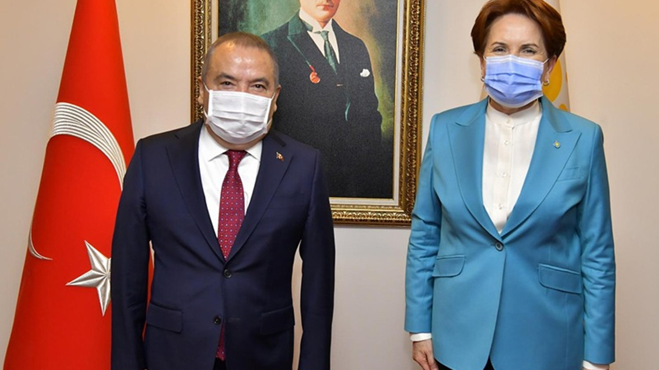 Muhittin Böcek, Meral Akşener ile bir araya geldi