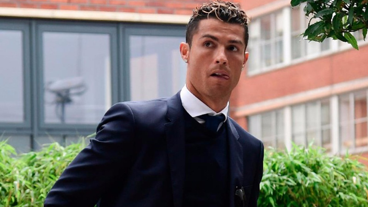 Ronaldo vergi kaçırma iddiasıyla hakim karşısında