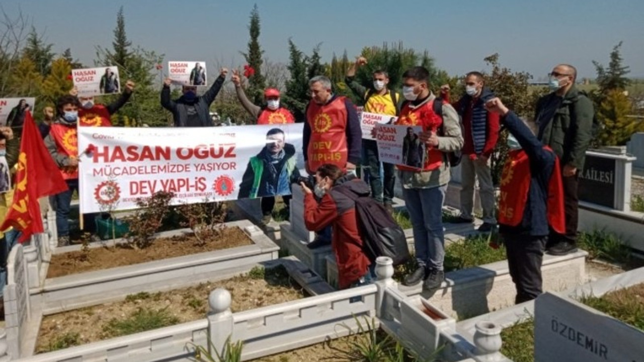 Sendika yöneticisi Hasan Oğuz mezarı başında anıldı