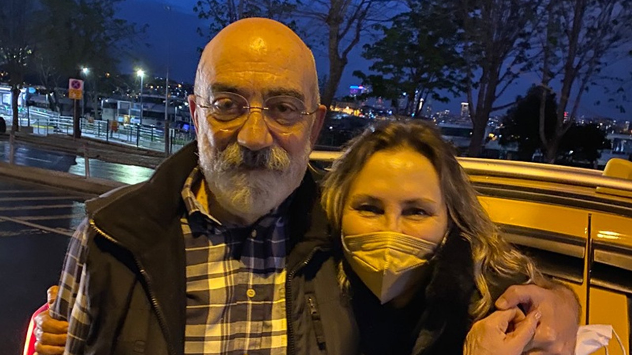 Ahmet Altan 4 yıl 7 ay sonra serbest bırakıldı