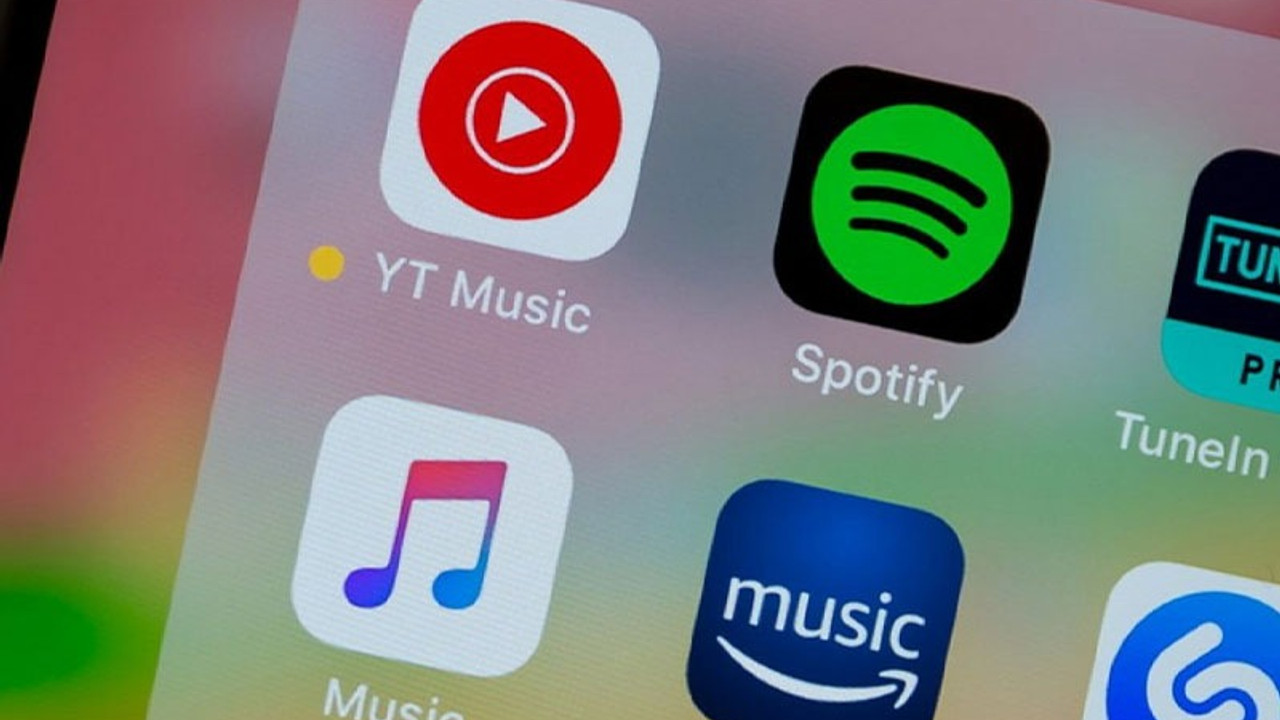 Apple Music, sanatçılara verilen ücrette Spotify'ı ikiye katladı