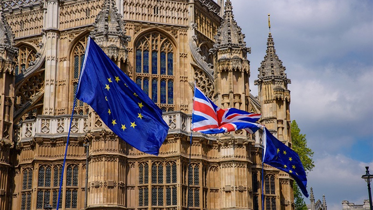 Brexit sonrası İngiltere'den Avrupa Birliği'ne 1,2 trilyon dolarlık göç