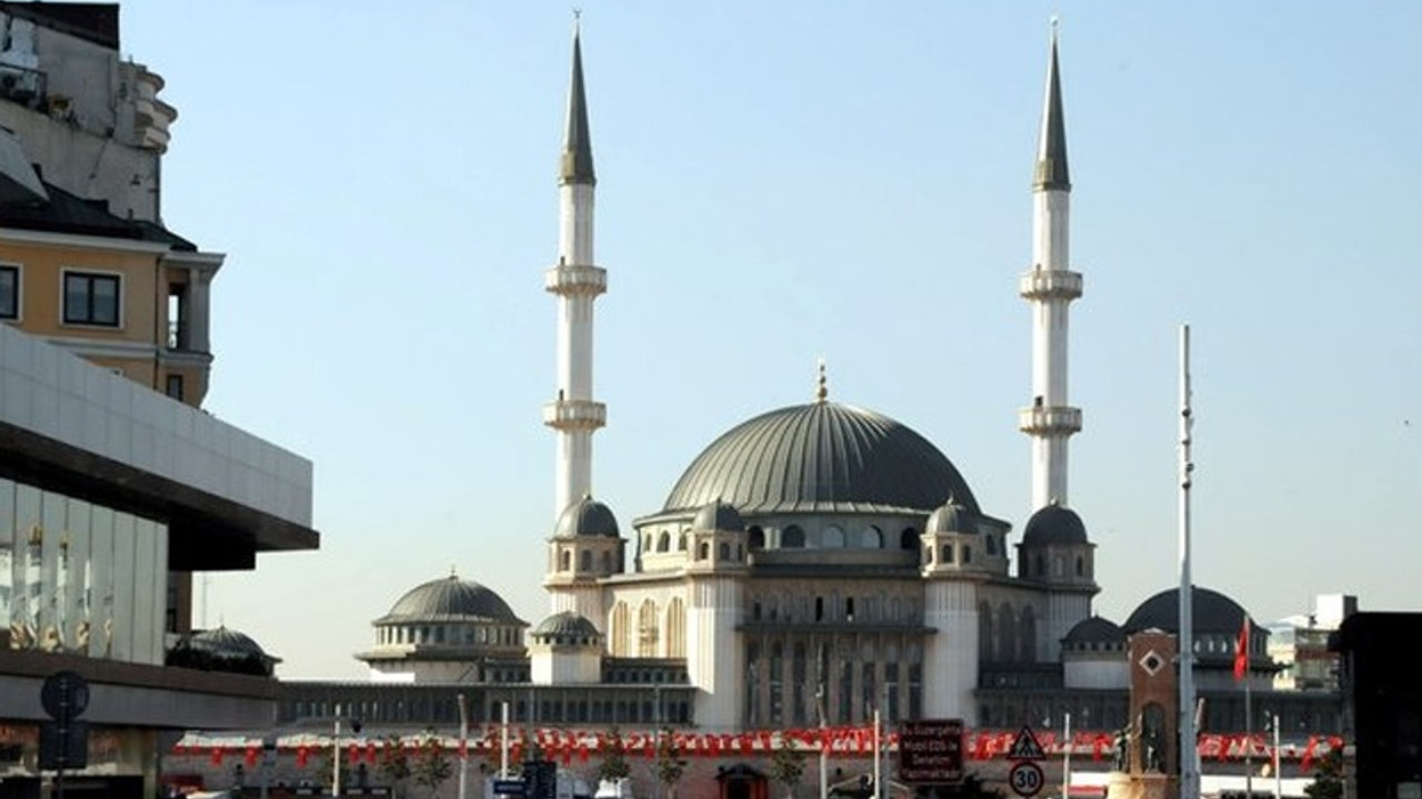 Taksim Meydanı'ndaki cami ramazan ayının son cuması ibadete açılıyor